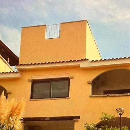 Giglio Apartment Vista Mare E Parcheggio Privato Porto Rotondo Kültér fotó